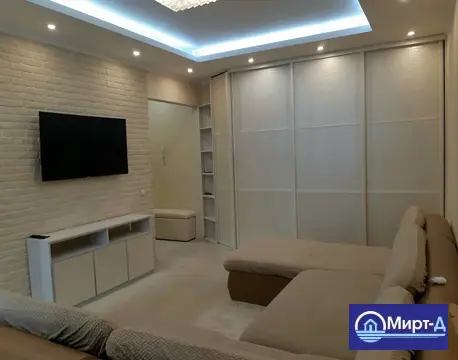 1-к. квартира, 42 м, 2/5 эт.