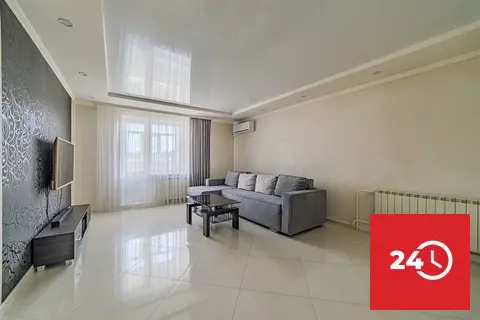 Квартира с тремя комнатами и евро- ремонтом по ул. Володарского 9 А