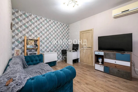 Продажа квартиры, Новосибирск, ул. Аэропорт