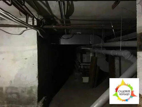 Подвальное помещение 325 м2, в отдельностоящем 2-х этажном здании, с о