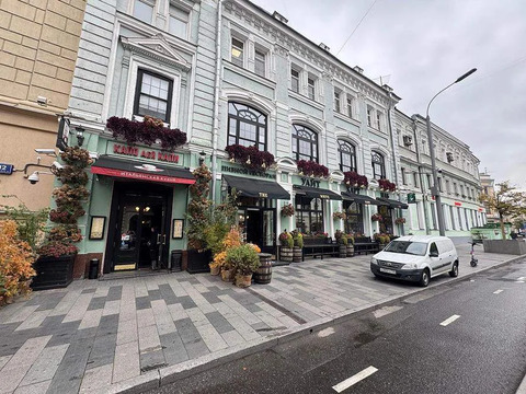 Торговое помещение 218.4 м2 в аренду