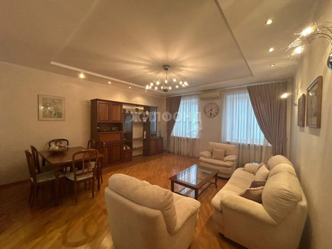 Продажа квартиры, Новосибирск, ул. Толстого