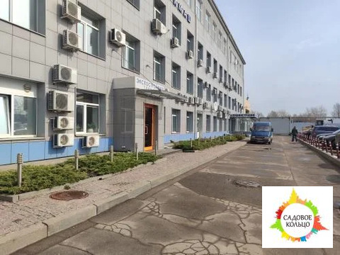 Офисные помещения различной площади в административном здании по адрес