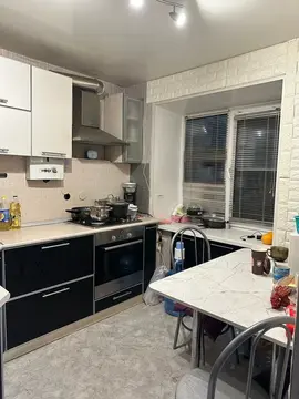 Продам 3 хрущ. Терешковой 10