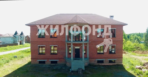 Продажа дома, Новосибирск, ул. Перспективная