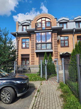 Продам 3-комн. квартиру 68.6 кв.м.