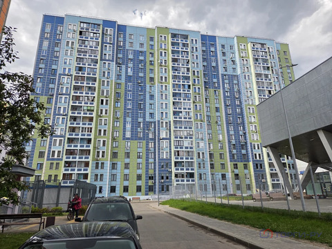 Продажа торгового помещения, ул. Базовская