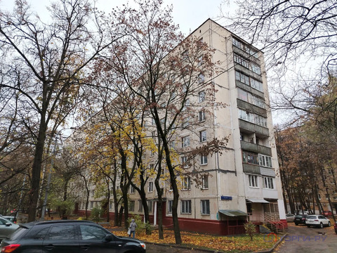 Продажа торгового помещения, Сиреневый б-р.