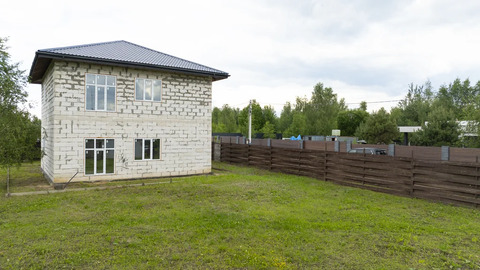 Коттедж 180 м2 на участке 11 сот.