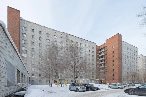 Продажа комнаты, Новосибирск, ул. Каменская