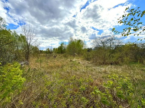 Участок в деревне Юринская