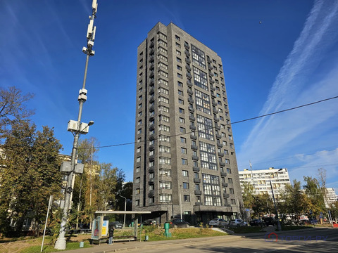 Продажа торгового помещения, ул. Загорьевская