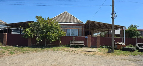 Продажа дома, Новодмитриевская, Северский район, ул. Октябрьская