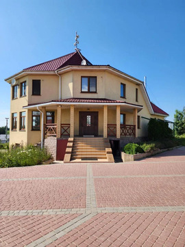 Коттедж 475 м2 на участке 90 сот.