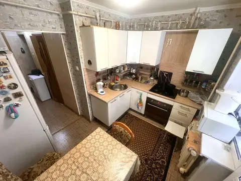 1-я квартира в п. Озеро Белое, дом 1