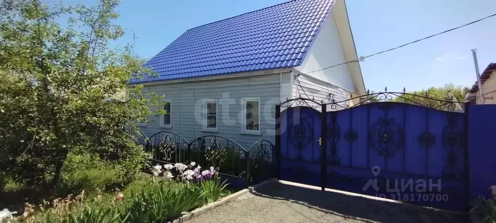 Дом в Белгородская область, Алексеевка ул. Никольская, 40 (90 м) - Фото 1