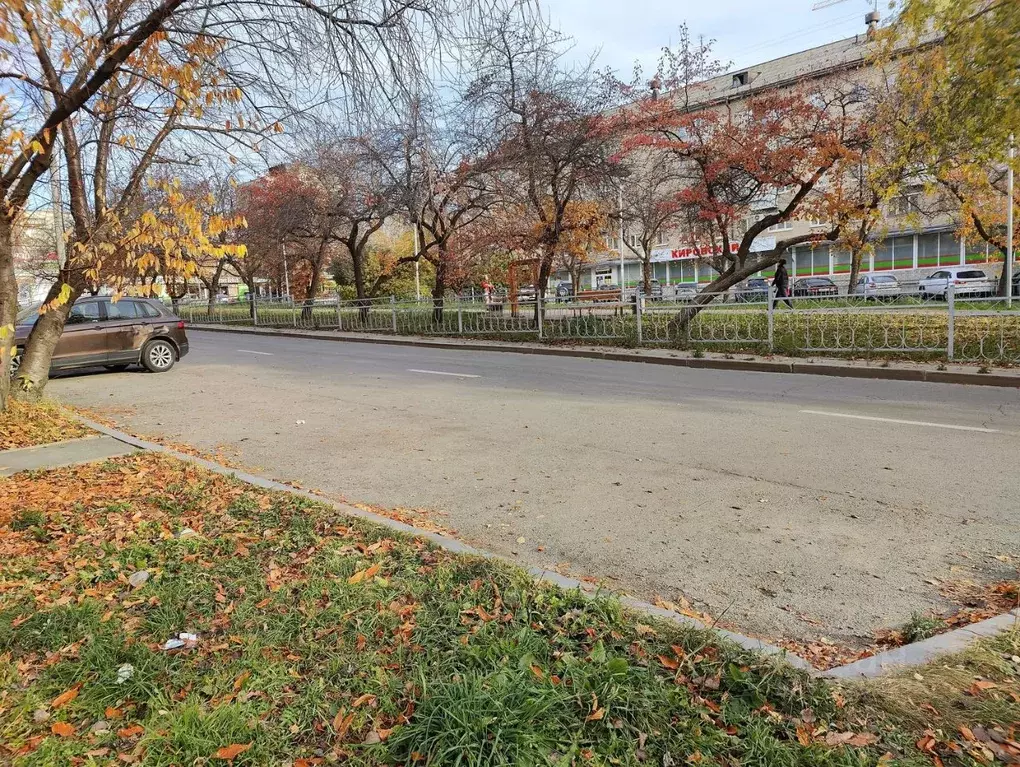 Помещение свободного назначения в Свердловская область, Екатеринбург ... - Фото 2