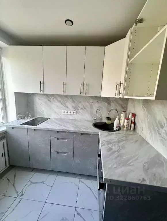 2-к кв. Кемеровская область, Кемерово ул. Терешковой, 50 (47.0 м) - Фото 1