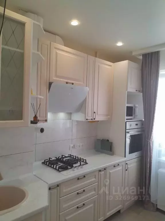 1-к кв. Крым, Симферополь ул. Дружбы, 62 (33.0 м) - Фото 2