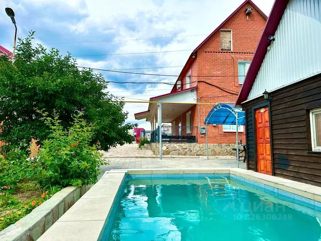 Дом в Оренбургская область, Соль-Илецк Первомайская ул., 1Д (110 м) - Фото 1