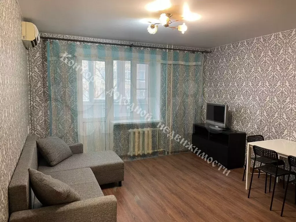 1-к. квартира, 40 м, 6/9 эт. - Фото 1