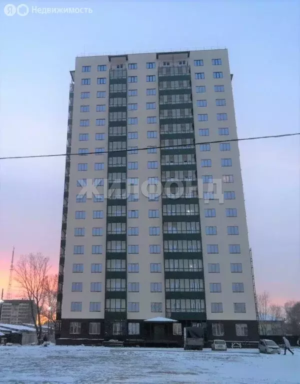 3-комнатная квартира: Абакан, улица Маршала Жукова, 21 (85 м) - Фото 1