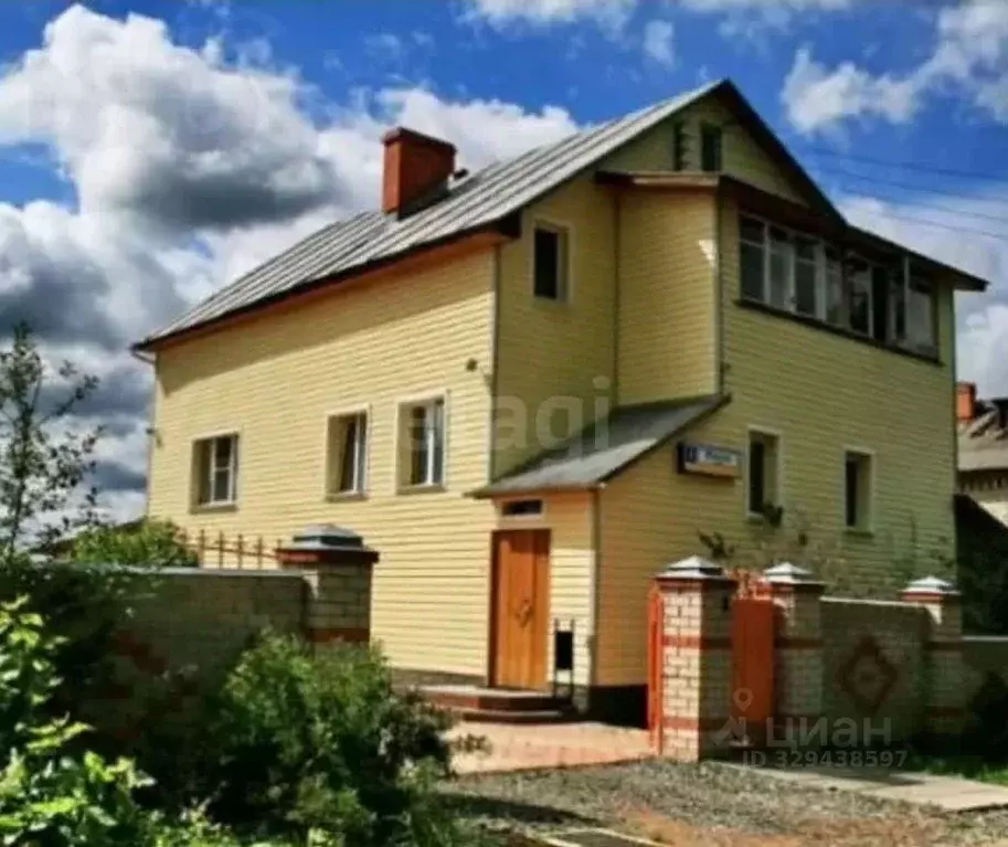 Дом в Кировская область, Киров Лянгасово мкр, ул. Октябрьская, 57 (198 ... - Фото 1