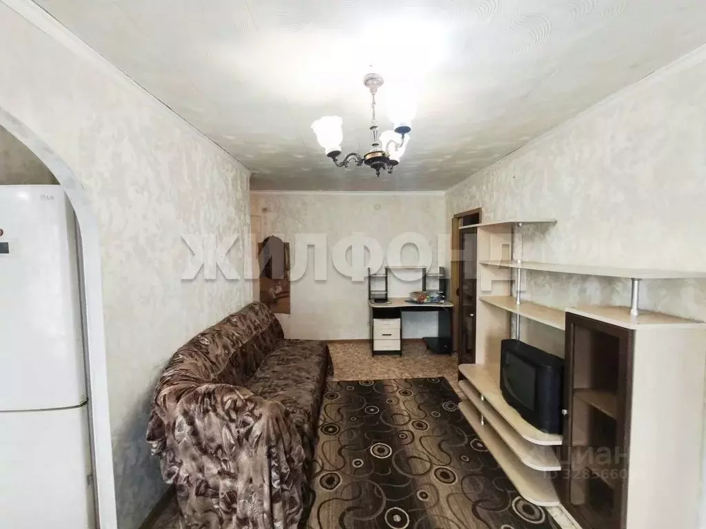 3-к кв. Хакасия, Абакан просп. Ленина, 64 (41.8 м) - Фото 1