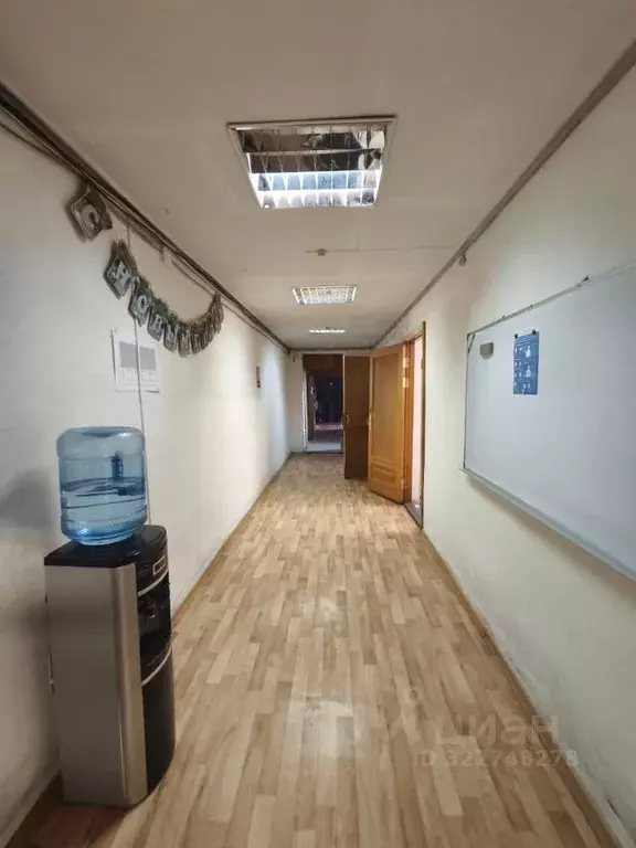 Офис в Татарстан, Казань ул. Восстания, 100к5110 (180 м) - Фото 1