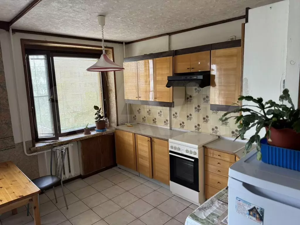 2-к. квартира, 55 м, 8/10 эт. - Фото 1