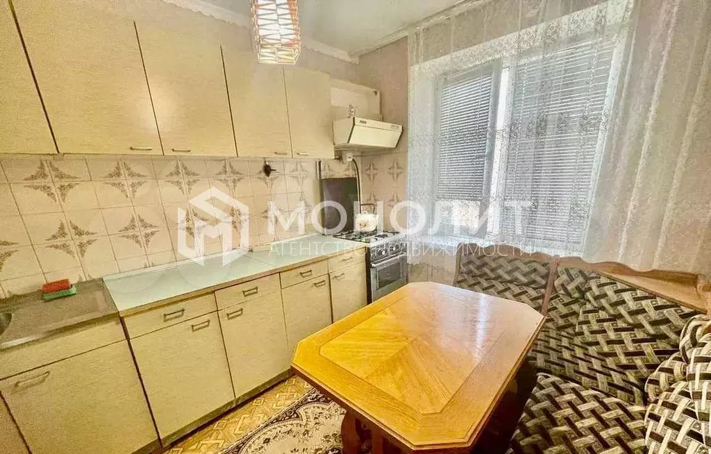 3-к. квартира, 60 м, 9/9 эт. - Фото 1