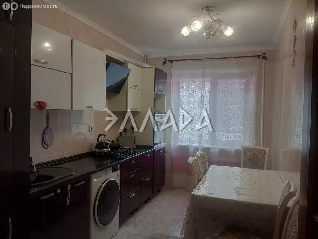 3-комнатная квартира: Ростов-на-Дону, улица Миронова, 2/1 (73 м) - Фото 0