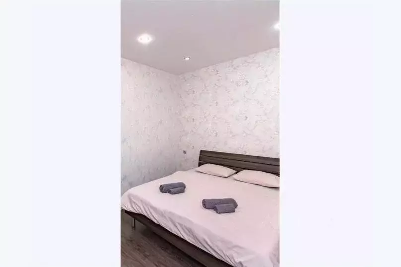 2-к кв. Приморский край, Владивосток ул. Крыгина, 105/1 (55.0 м) - Фото 1