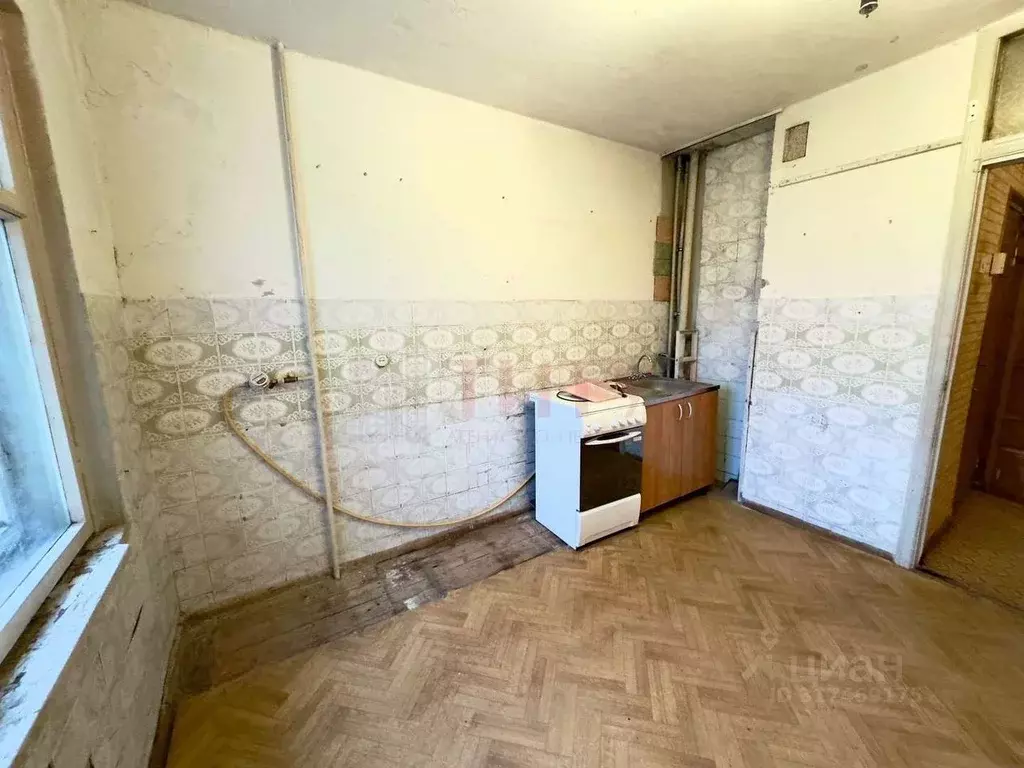 3-к кв. Белгородская область, Старый Оскол Молодогвардеец мкр,  (60.0 ... - Фото 0