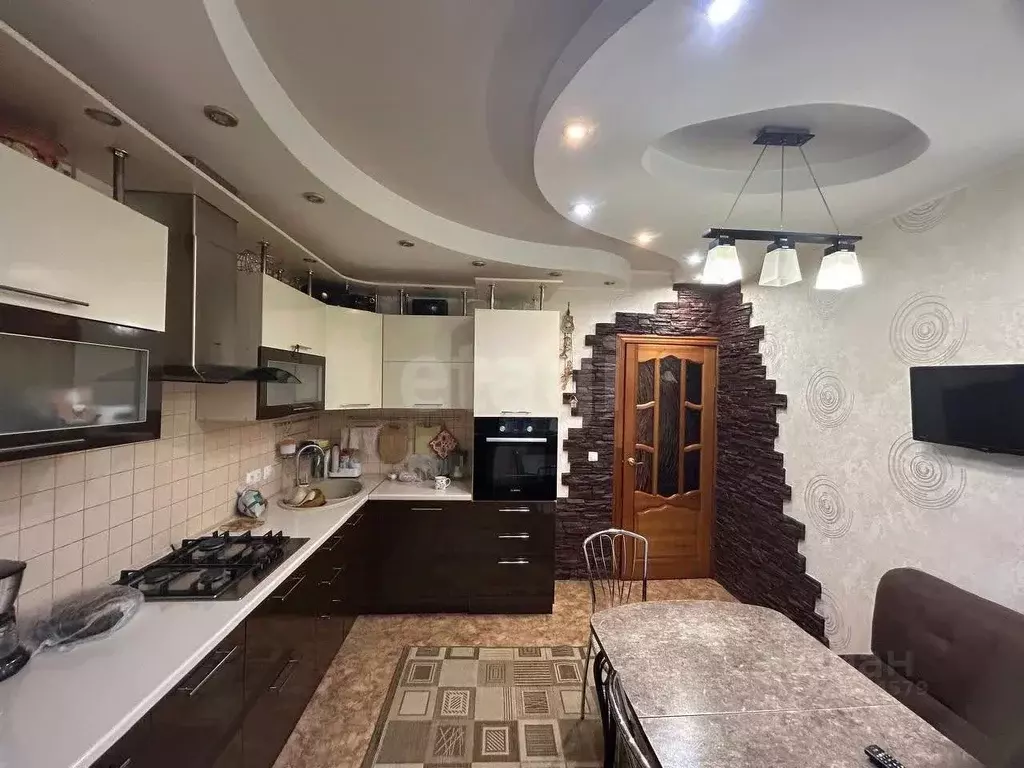 3-к кв. Воронежская область, Воронеж ул. 25 Января, 34Б (85.7 м) - Фото 1