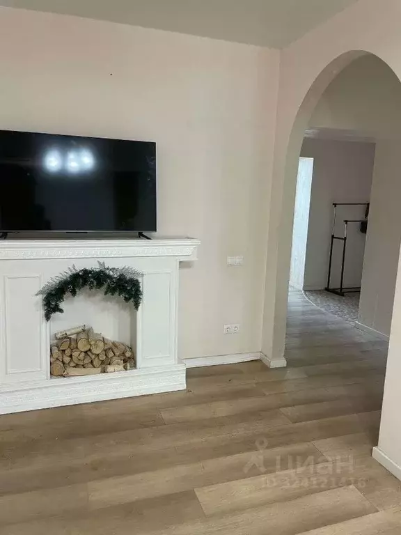 2-к кв. Самарская область, Самара Осетинская ул., 7А (83.9 м) - Фото 2