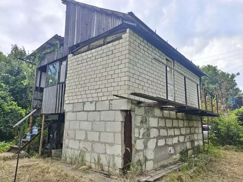 Дом в Воронежская область, Воронеж Строитель СНТ, ул. 17-я (50 м) - Фото 1