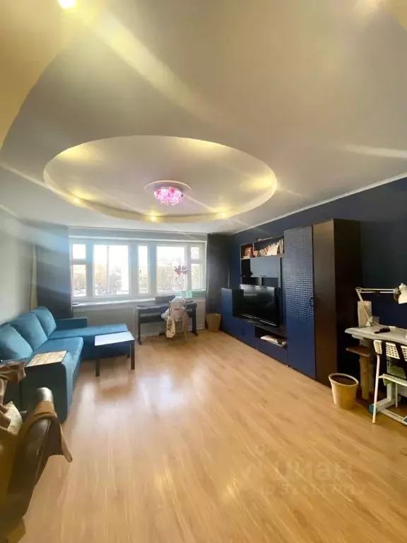 2-к кв. Кировская область, Киров ул. Воровского, 56А (71.1 м) - Фото 1