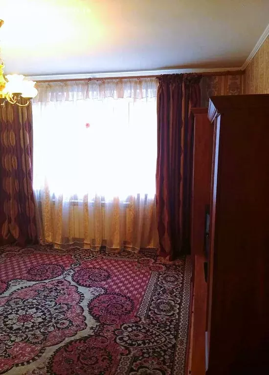 2-комнатная квартира: Калининград, улица Багратиона, 5 (50 м) - Фото 1