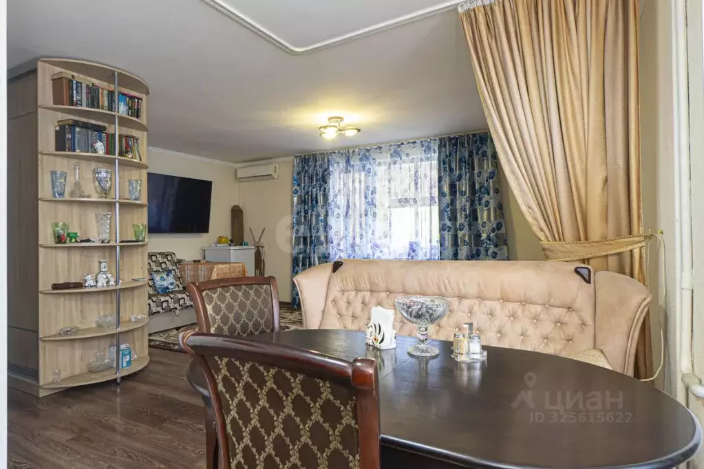 1-к кв. Севастополь, Севастополь, Инкерман г. ул. Менжинского, 9 (37.5 ... - Фото 0