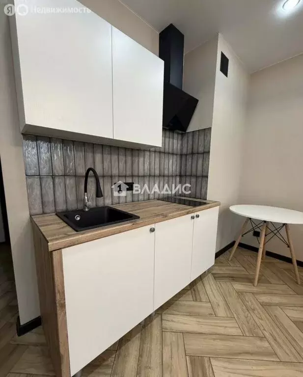 Квартира-студия: Владимир, улица Жуковского, 4 (32.1 м) - Фото 2