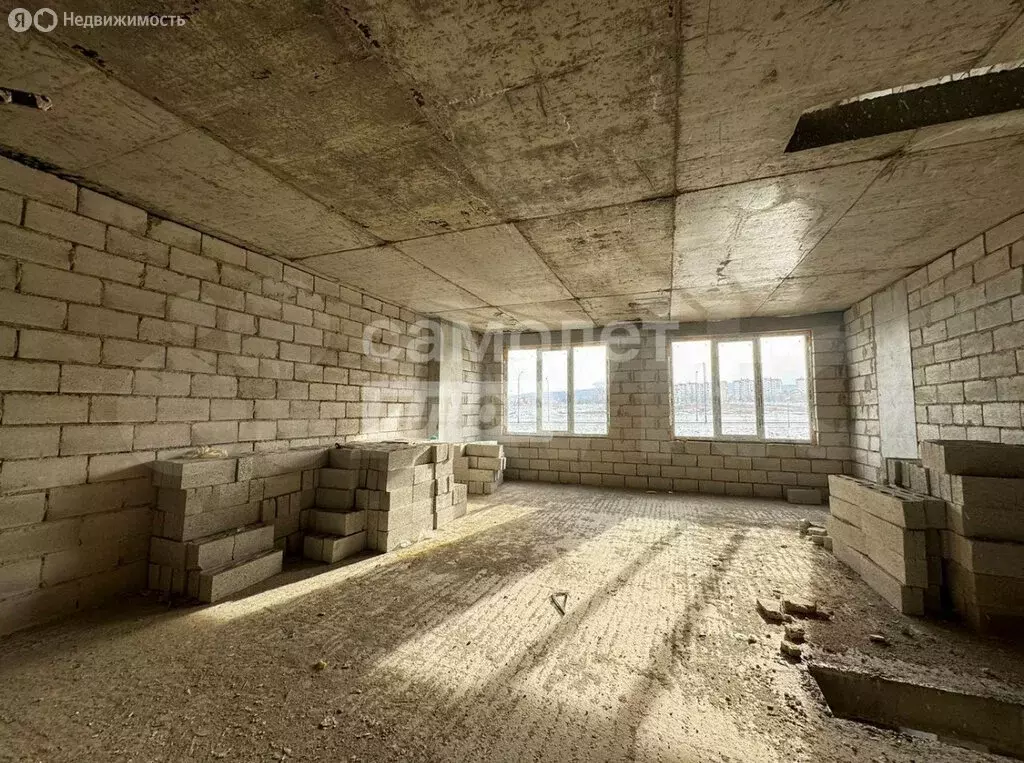 3-комнатная квартира: Нальчик, улица Шогенова, 1А (94.2 м) - Фото 1