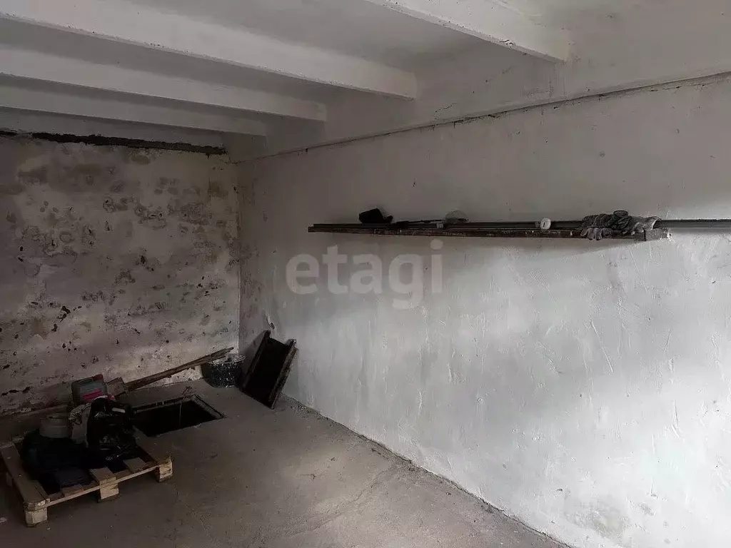 Гараж в Омская область, Омск Нефтезаводская ул., 45/3 (18 м) - Фото 1