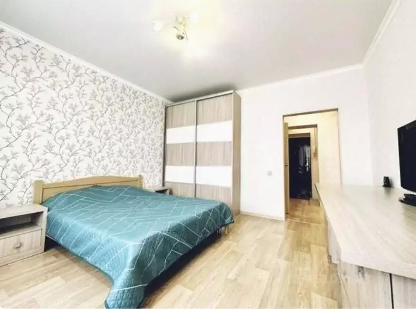 1-к кв. Татарстан, Казань Чистопольская ул., 64 (38.0 м) - Фото 1
