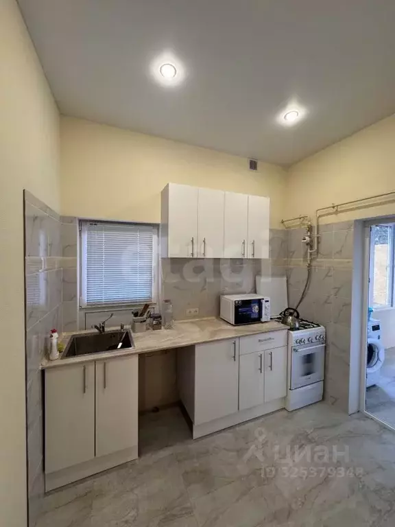 3-к кв. Крым, Ялта ул. Кирова, 12 (59.5 м) - Фото 1