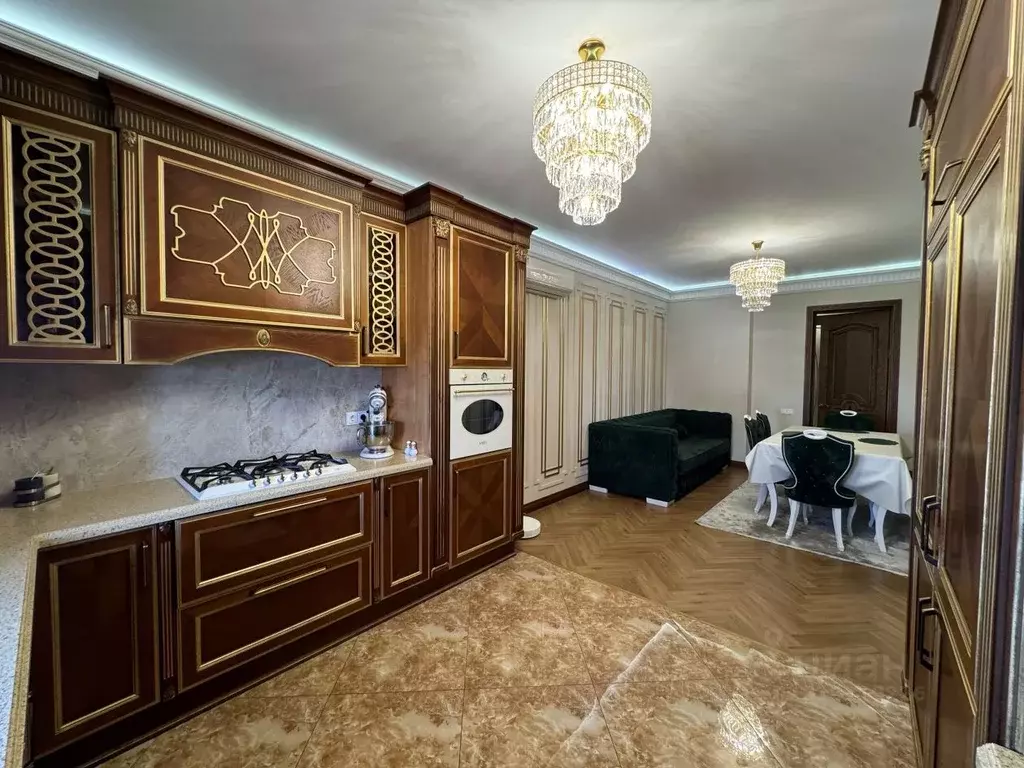 3-к кв. Дагестан, Махачкала ул. Даниялова, 95 (150.0 м) - Фото 0