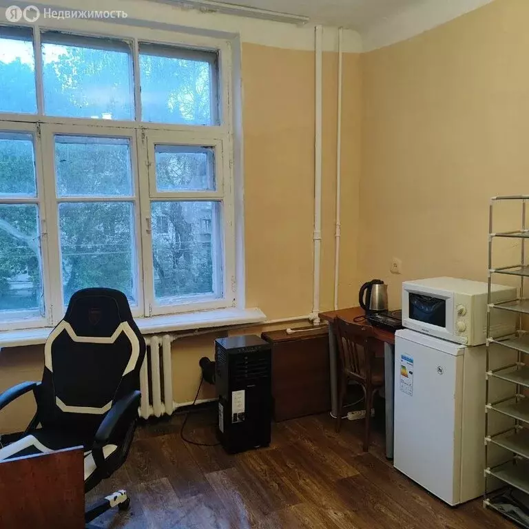 1к в 8-комнатной квартире (11.7 м) - Фото 1