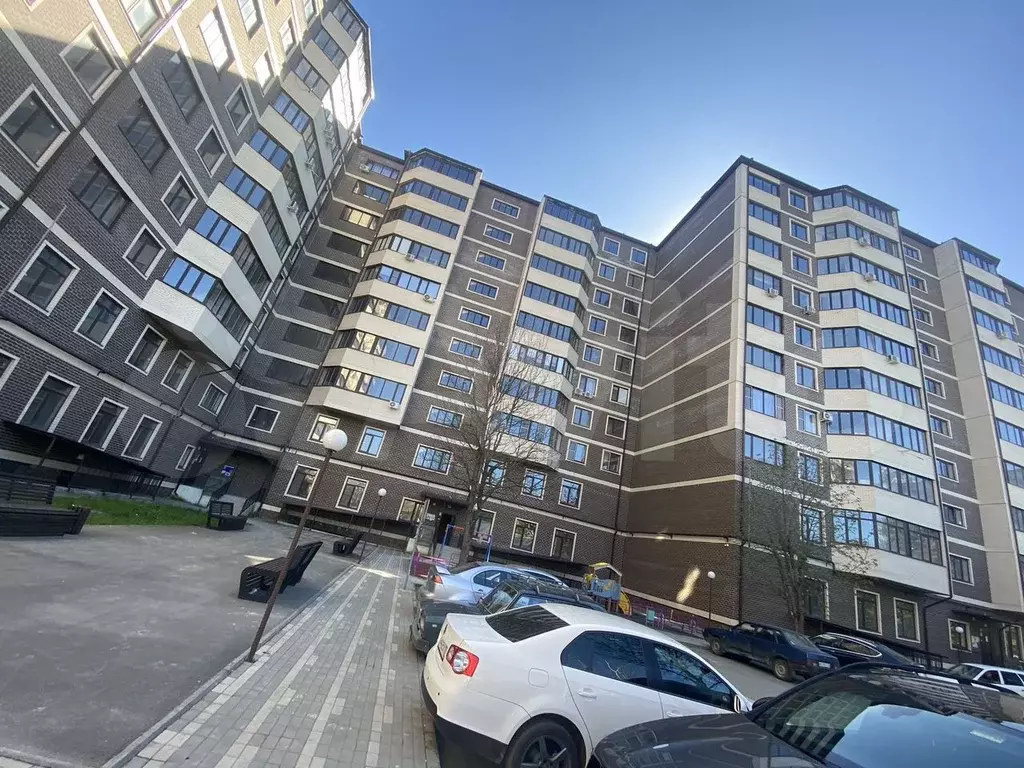 3-к. квартира, 109 м, 4/10 эт. - Фото 0