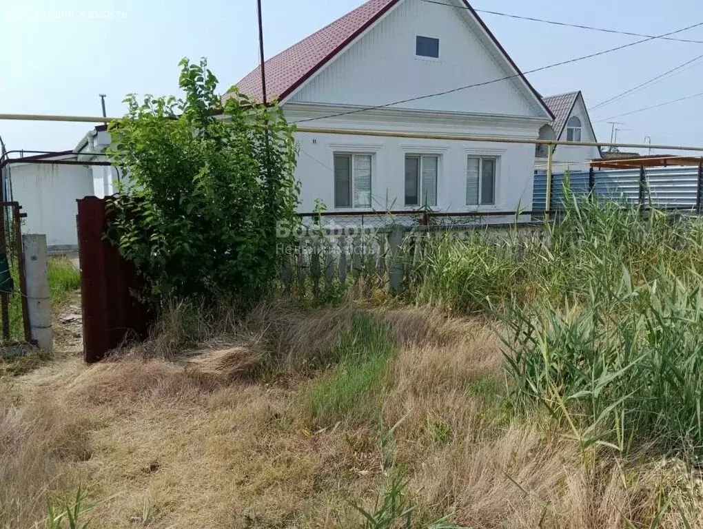 Дом в посёлок городского типа Кировское, Юбилейная улица, 11 (77 м) - Фото 1