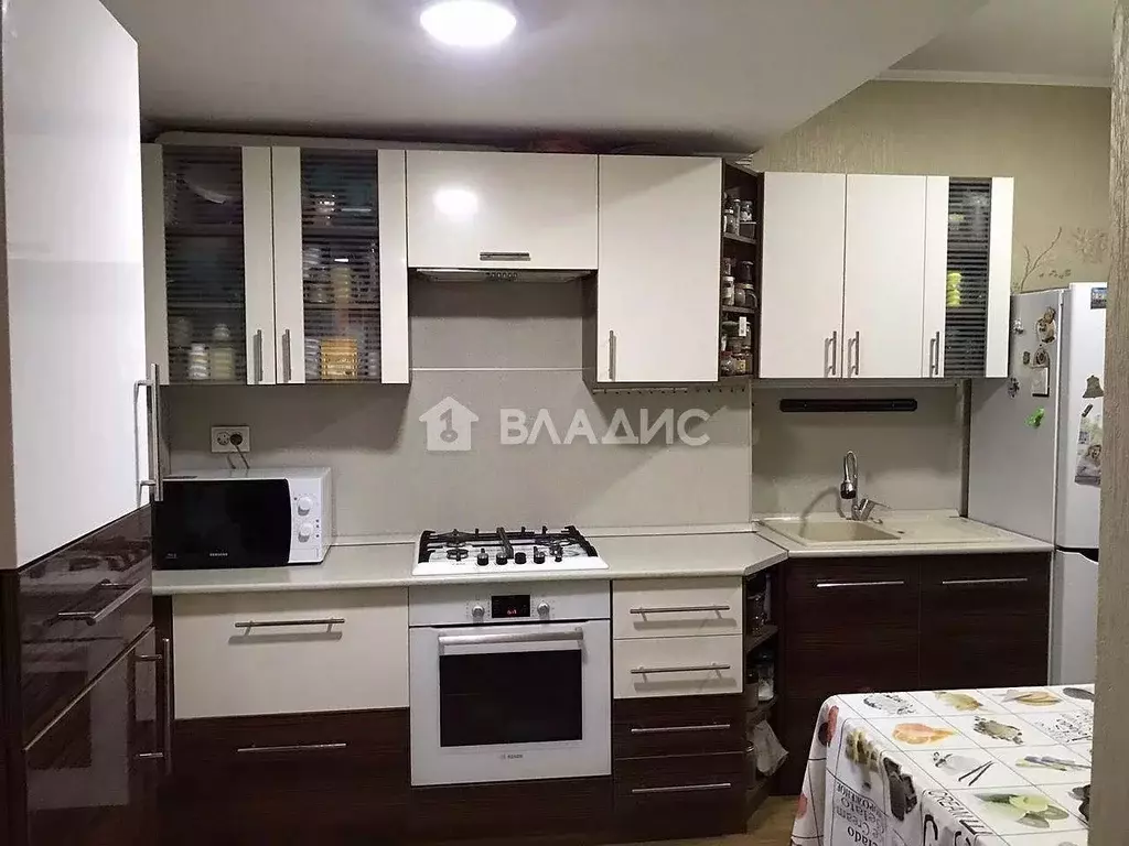 Дом в Краснодарский край, Ейск Краснодарская ул. (46 м) - Фото 1